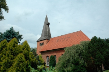 Kirche_Staffhorst.jpg